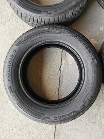 Zánovní zimní pneu Barum Polaris 5 205/60R16 92H - 3
