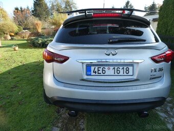 Infiniti FX35 - 3