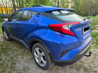 Prodám Toyotu C-HR, 1,2 benzín, 12/2017 - 3