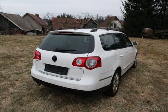 Volkswagen Passat 2,0 TDI,1 Majitel, Servisní kniha - 3