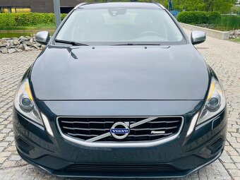 Volvo V60 2.0D 120KW 5VALEC AUTOMAT SENZORY VÝHŘEV R-DESIGN - 3