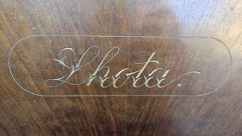 Staré harmonium značky Lhota, přelom 19./20. Století - 3