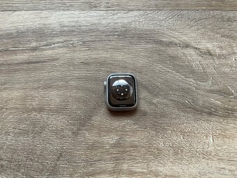 Apple Watch 8 41mm Cellular - 3