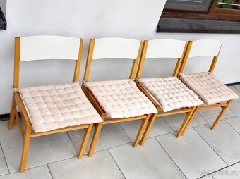 Prodám 4 židle, dřevěné s plastovým sedákem a opěradlem - 3