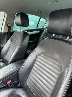 Volkswagen Passat 2.0 TDI 103 kW Xenony, Manual - 3
