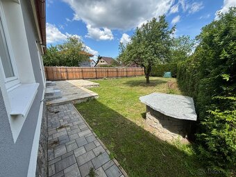 Dvougenerační dům 300 m2 +s velkou garáží 80 m - 3