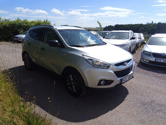 IX 35 2,0 i 122 kW, najeto jen 94.000 km - 3