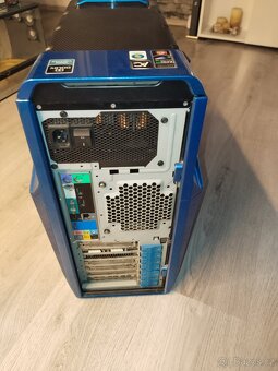 Acer Predátor - 3