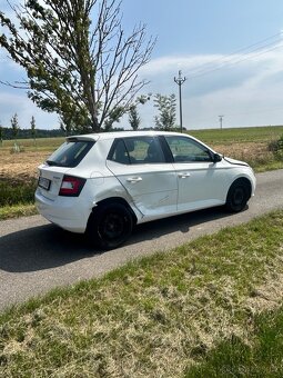 Skoda fabia 3 1.2 tsi 66kw r.v 2015 naj. 49tis km CZ - 3