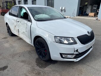 Škoda Octavia 3 1,6tdi CLHA pouze 115tis najeto veškeré díly - 3