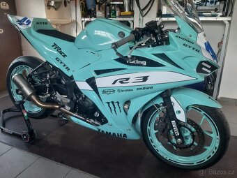 Yamaha r3 - 3