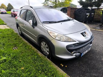 Peugeot 207 sw outdoor 1.6 88kw - 3