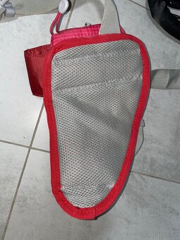 Běžecká karmínová ledvinka Coleman - 3