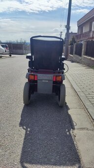 Invalidní elektrický vozík - 3