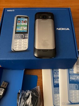 Nokia C5 + orig. krabicka - 3