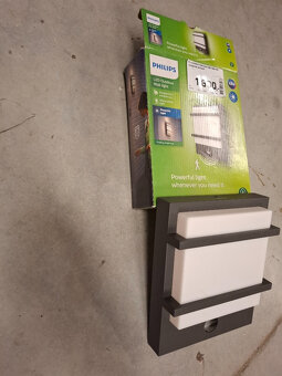 Prodám Philips Petronia 1xLED 12 W se senzorem antracit - 3
