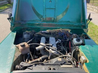 Land Rover Series III 109 - 3