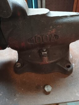 Svěrák York100A - 3