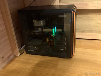 Prodám herní počítač + monitor - 3