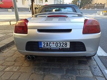 TOYOTA MR2 SPYDER - 3