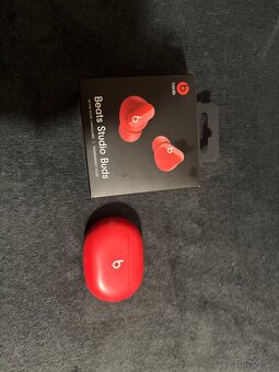 Apple Beats Studio Buds - 3