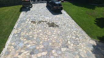 Prodám štípaný nepravidelný kámen AQUA MULTI - 3