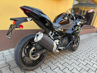 Kawasaki Ninja 500 - 3