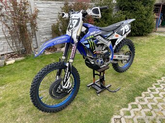 Yamaha YZF 450 - 3