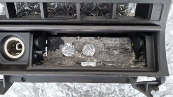 BMW E46 - Autoradio a rámeček - 3