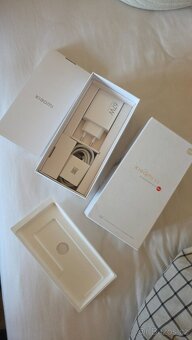 Xiaomi 13 - 8/256GB krásný stav - 3