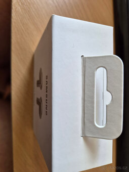 SAMSUNG Galaxy Buds3 - 3