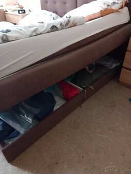 Postel a komody - 3
