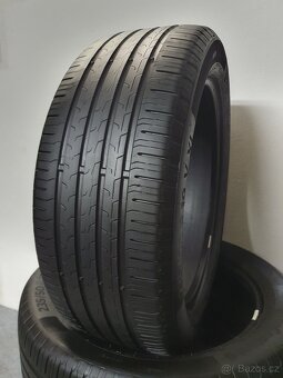 4x -- 235/50 R19 Letní pneu Michelin / Continental -- - 3