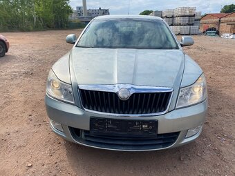 Octavia2 po faceliftu2009,kód barvy 9559 najeto 220 t - 3