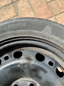 Plechová kola 15” s pneu 195/65 R15 – sada 4 ks - 3