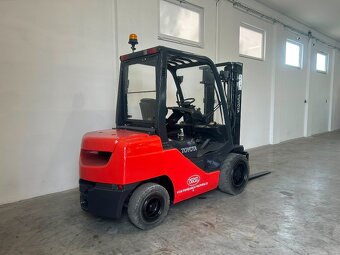 TOYOTA 02-8FDF30 vysokozdvižný vozík (01339) - 3