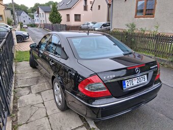 Mercedes-Benz E 200 kompresor - 3