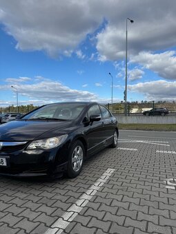 Honda Civic Hybrid (2010) - 3