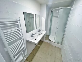 Pronájme pokoje 1KK se sdílenou kopelnou a wc - 3