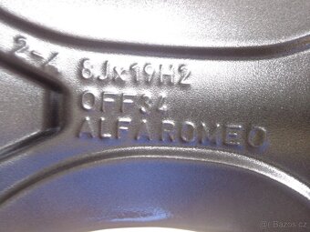 5x110 R19 original Alfa Romeo aludisky s TPMS ventilkama - 3