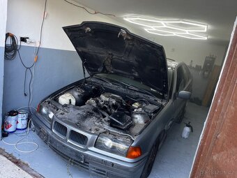 Bmw e36 316i - 3