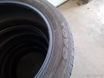Prodám letní pneu 225/55 r19 TOYO PROXES R46 - 3
