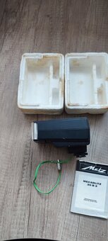 Prodám fotoaparát Zenit-E + objektiv + blesk - 3