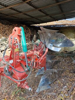 Pluh Kverneland 150B - 3