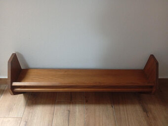 Závěsná dřevěná polička - 3