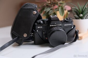 Analogový fotoaparát Praktica BCA + Prakticar 50 mm f1.8 - 3