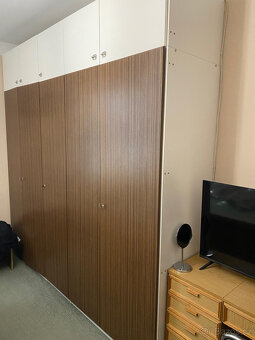 Skříň do ložnice - 3