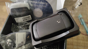 BlackBerry 8520 - 3
