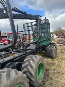 Timberjack 810D sleva - 3