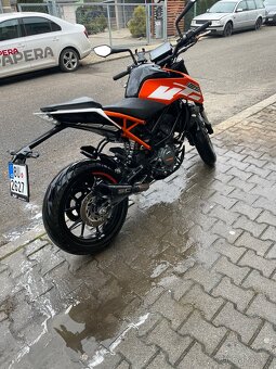 Ktm duke 125 - 3
